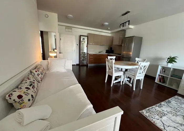 Oasis - Incity 부쿠레슈티