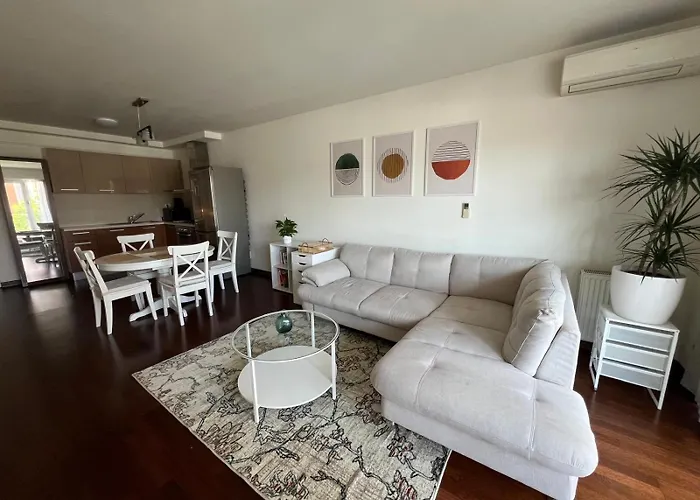 Oasis - Incity Apartament